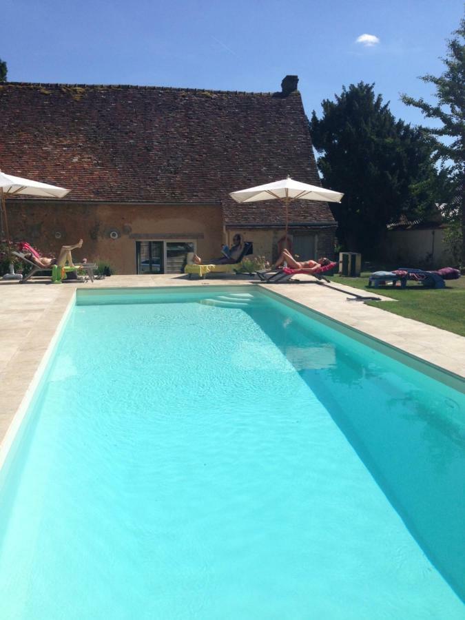 Les Couleurs Du Verger Beaumont-les-Autels Exterior foto