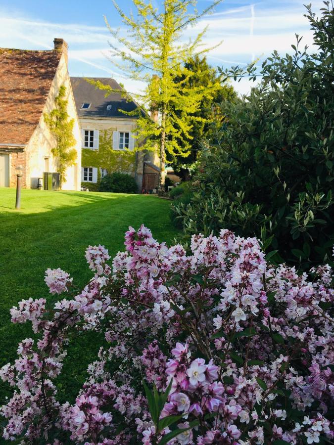 Les Couleurs Du Verger Beaumont-les-Autels Exterior foto